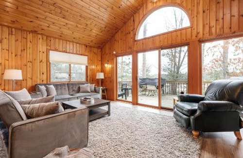 Mayfield Casa | Spider Lake Oasis Beach Fire Pit Dock Private Fishing