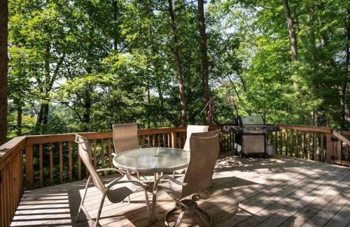 Mayfield Casa | Spider Lake Oasis Beach Fire Pit Dock Private Fishing
