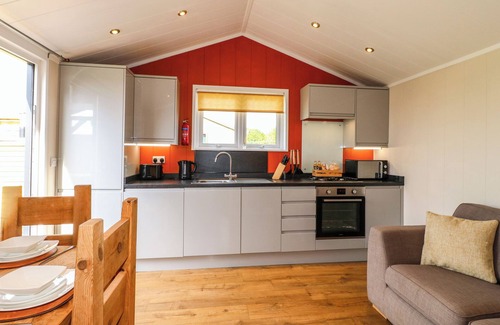 Swadlincote Cabaña | SPINDLE, pet friendly, with hot tub in Donisthorpe