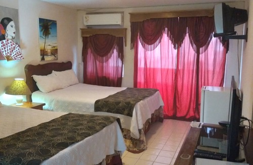 San Pedro Hotel | Spindrift Hotel