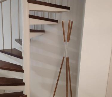 Figueres Apartamento | Spiral Stairs Duplex