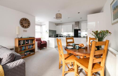 New Forest District Apartamento | Spire View - New Forest Holiday Home
