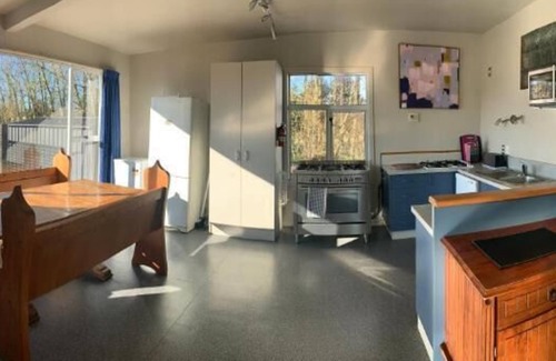 Yaldhurst Cabina | Spires Barn Lodge
