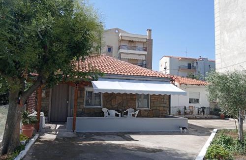 Neoi Epivates Casa | Spiti Mayridou
