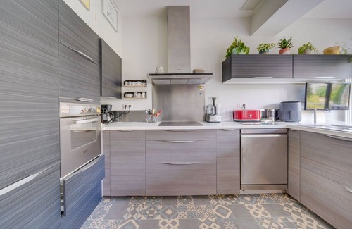 Meriadeck Casa | Splendid apartment Bordeaux
