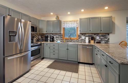 Cedar Chalet De Esquí | Splendid chalet Close to Sleeping Bear Dunes