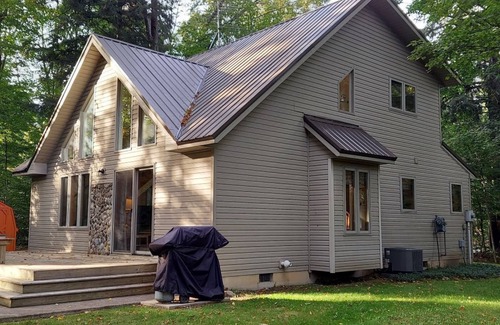 Cedar Chalet De Esquí | Splendid chalet Close to Sleeping Bear Dunes