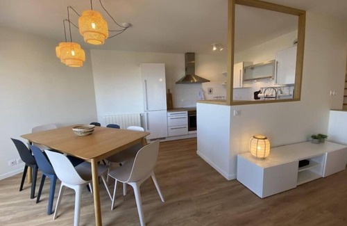 Evian-les-Bains Apartamento | Magnífico apartamento dúplex reformado con vistas al lago Evian 8 personas