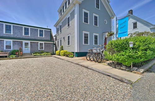 Provincetown Apartamento | Splendid Provincetown Penthouse Apartment w/ Deck!