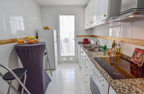 Denia Apartamento | ÁTICO, FABULOSA VISTA AL MAR, PLAYA, WiFi, TV SAT, AC, Paquete de bienvenida, estacionamiento UG