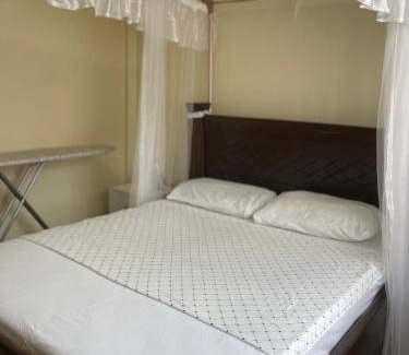 Mlolongo Cama Y Desayuno | Splendid suites