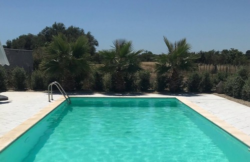 San Lorenzo Villa | Espléndida villa con piscina a 150 metros del mar.