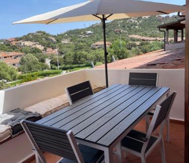 Porto Rotondo Apartamento | Splendida vista mare zona centrale Porto Rotondo posto auto privato