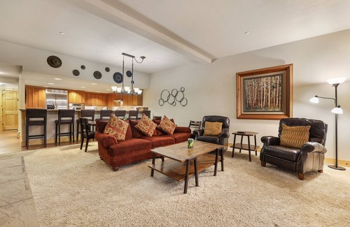 Kirkwood Condominio | Splendor in the Sierras Timber Ridge 3 Bedroom 3 Condo by RedAwning