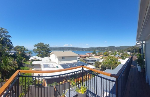 Point Clare Apartamento | Noonan Point Annex - apartamento de dos niveles