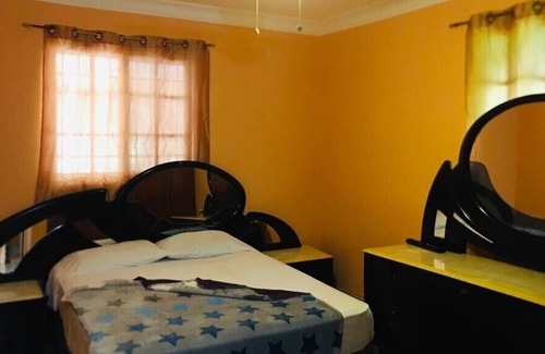 Centro Cama Y Desayuno | SPM bed and breakfast nice and quiet walking distance to the beach