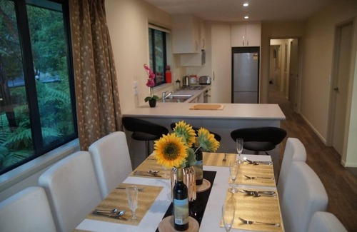 Greymouth Casa | Spoil yourself... Relax in style. Warm and quiet.