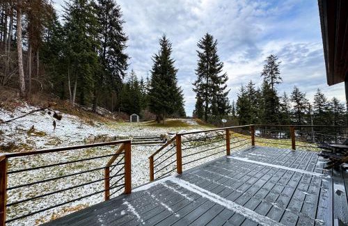Coeur d'Alene Casa | Spokane River Retreat