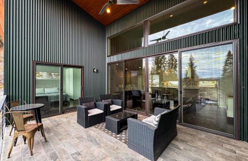 Coeur d'Alene Casa | Spokane River Retreat