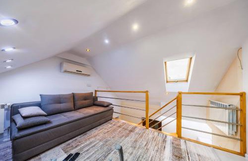 Subcarpathian Province Apartamento | Spokojne Zacisze- Apartment in Rzeszów, Free Parking by StayNest