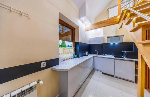 Subcarpathian Province Apartamento | Spokojne Zacisze- Apartment in Rzeszów, Free Parking by StayNest