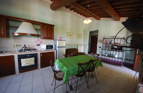 Spoleto Apartamento | Spoleto en la piscina, apt. 2 - vista maravillosa, a solo 0,7 millas del antiguo remolque