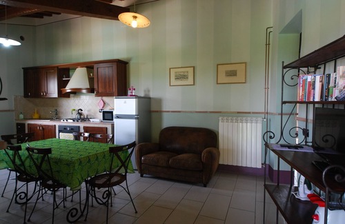 Spoleto Apartamento | Spoleto en la piscina, apt. 2 - vista maravillosa, a solo 0,7 millas del antiguo remolque