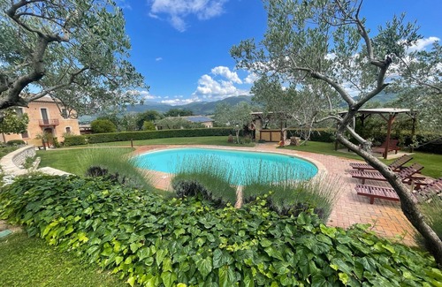Spoleto Villa | Spoleto Tranquilita - estudio de yoga - un santuario de sueños y paz