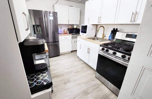 Sandusky Apartamento | Sports Extravaganza ~ Mins to Cedar Point & Sports Force ~ W/D ~ Pet OK