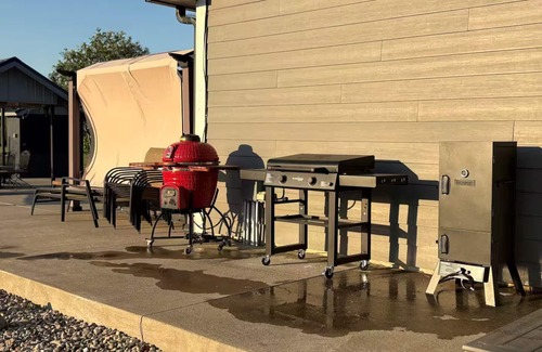 Sheridan Casa | Sports Paradise @ Westfield Grand Park & Chatham