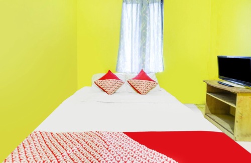 Lubuk Baja Hotel | SPOT ON 91879 Emes Jaya HomestayNearSamsung Electronic Indonesia PT