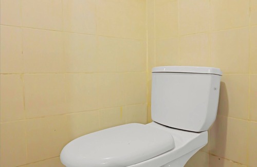 Batam Hotel | SPOT ON 92115 Homestay Bude Sri