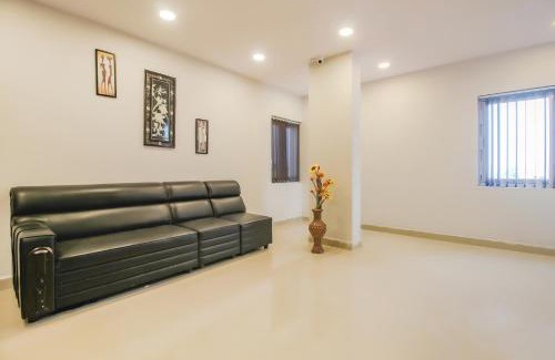 Hyderabad Hotel | SPOT ON Pnd Complex