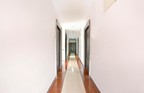 Chanda Nagar Hotel | Spot On Sunshine Inn