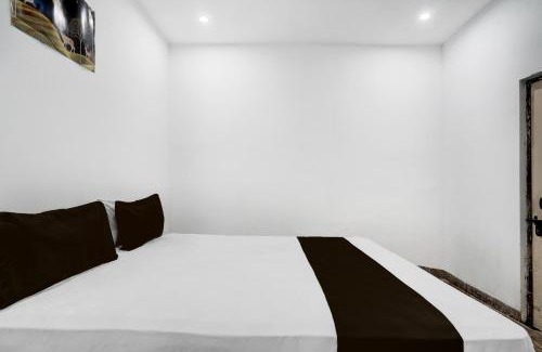 Badarpur Hotel | SPOT ON Taj Proprity