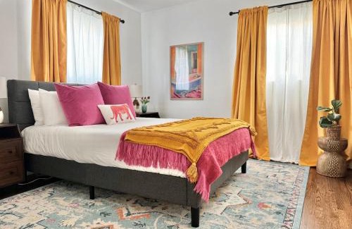 Inglewood Casa | Spotless Modern Home Close to LAX & Sofi Stadium
