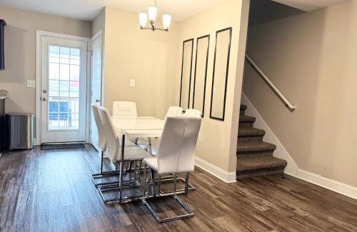 Clarksville Casa | Spotless