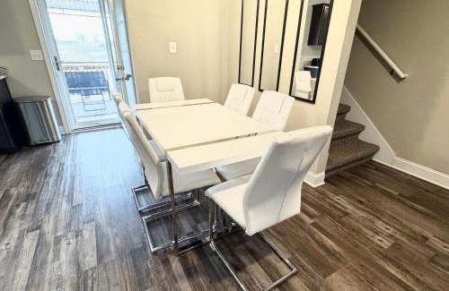 Clarksville Casa | Spotless