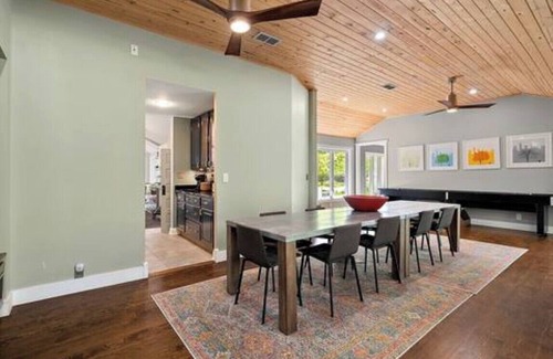 Union Pier Casa | Union Pier MI - 6BR Private Pool, New Rehab, muchas comodidades