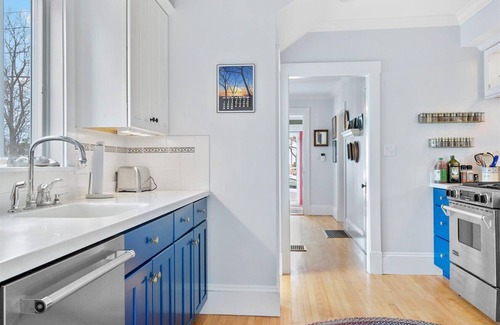 Pine Point Casa | Spread out and breathe across from the beach!