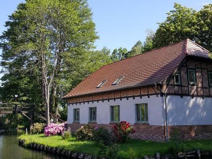 Lehde Apartamento | "Spreehof" Apartmenthaus in Lehde