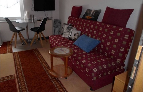 Vetschau/Spreewald Apartamento | Spreewald-Pension Antik - Small apartment, 2 bedrooms, living room/mini kitchen, shower/WC (children from 8 years)