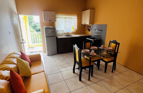 Tower Isle Apartamento | Spring Palm Estate