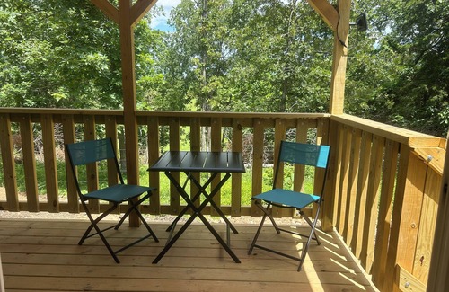 Licking Cabaña | Spring Retreat with Private deck, pets welcome