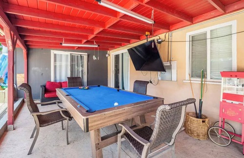 Spring Valley Casa | Spring valley pool house