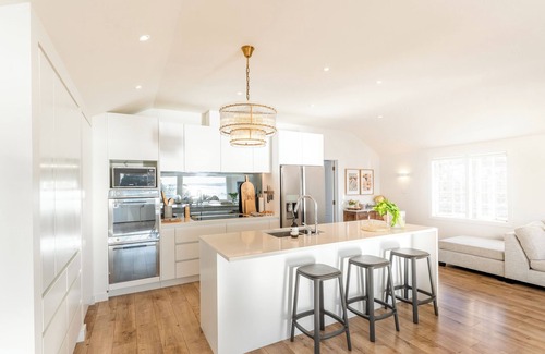 St. Heliers Casa | Springcombe Sunset - St Heliers Beach House