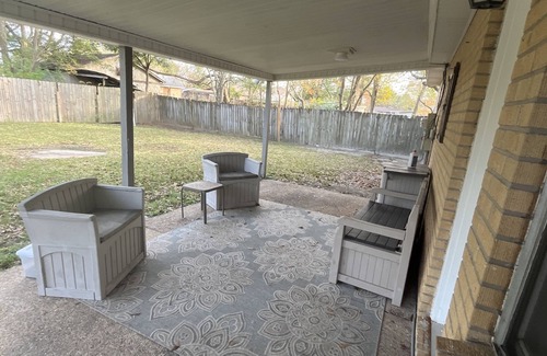 D'Iberville Casa | Springdale house