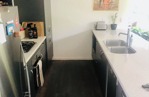 Kingsland Casa | Moderno 4-BED - Situado en el centro
