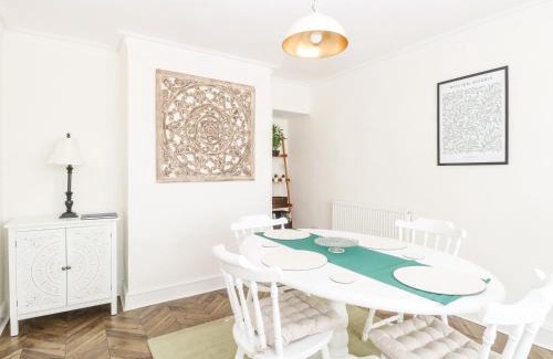 Fakenham Casa | Springfield