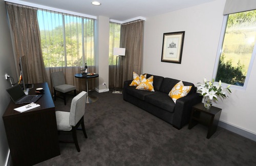 Springfield Lakes Hotel | Springfield Lakes Boutique Hotel